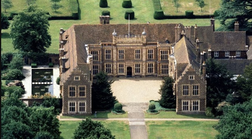 Sutton Place, United Kingdom